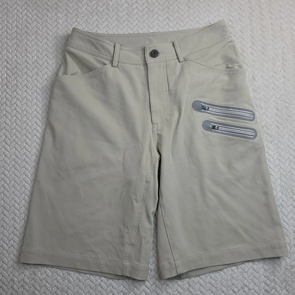 Lululemon Cadence Commute Shorts Tan Khaki Nylon Stretch Size 30